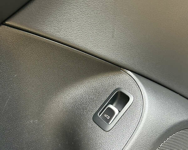 Ауді Ку 5 2015 у Коломые на Automoto.ua Сірий Ауді Ку 5, об'ємом двигуна 2 л та пробігом 220 тис. км за 15800 $, фото 90 на Automoto.ua