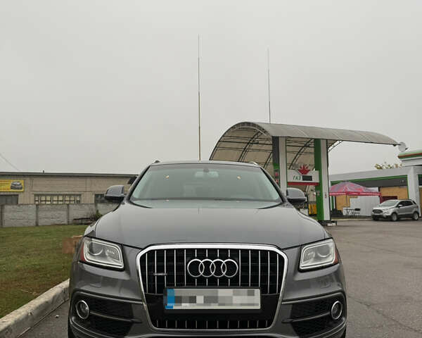 Сірий Ауді Ку 5, об'ємом двигуна 3 л та пробігом 240 тис. км за 15000 $, фото 1 на Automoto.ua
