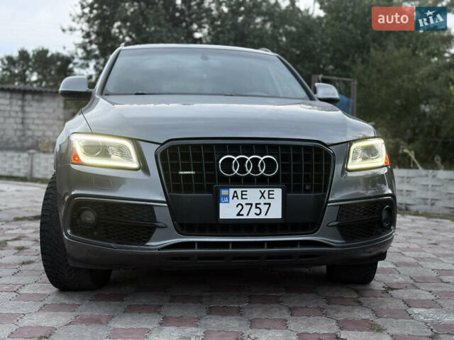 Сірий Ауді Ку 5, об'ємом двигуна 3 л та пробігом 188 тис. км за 17800 $, фото 1 на Automoto.ua