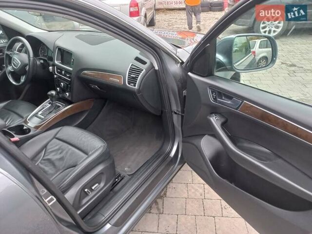 Сірий Ауді Ку 5, об'ємом двигуна 2 л та пробігом 179 тис. км за 13500 $, фото 16 на Automoto.ua