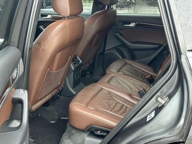 Сірий Ауді Ку 5, об'ємом двигуна 2 л та пробігом 270 тис. км за 13800 $, фото 11 на Automoto.ua