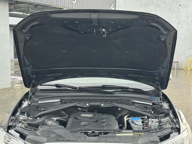 Сірий Ауді Ку 5, об'ємом двигуна 2 л та пробігом 270 тис. км за 13800 $, фото 22 на Automoto.ua