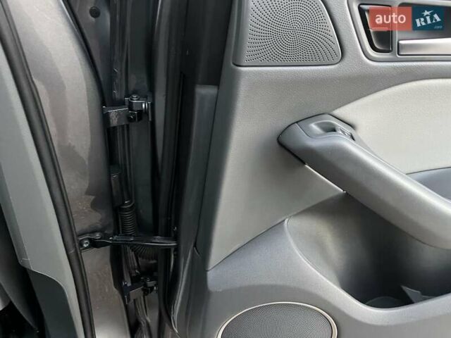 Серый Ауди Ку 5, объемом двигателя 3 л и пробегом 234 тыс. км за 17500 $, фото 30 на Automoto.ua