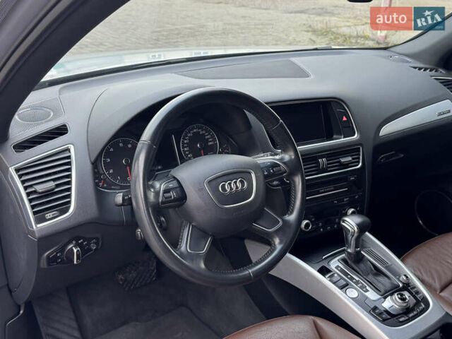 Серый Ауди Ку 5, объемом двигателя 2 л и пробегом 179 тыс. км за 15750 $, фото 27 на Automoto.ua