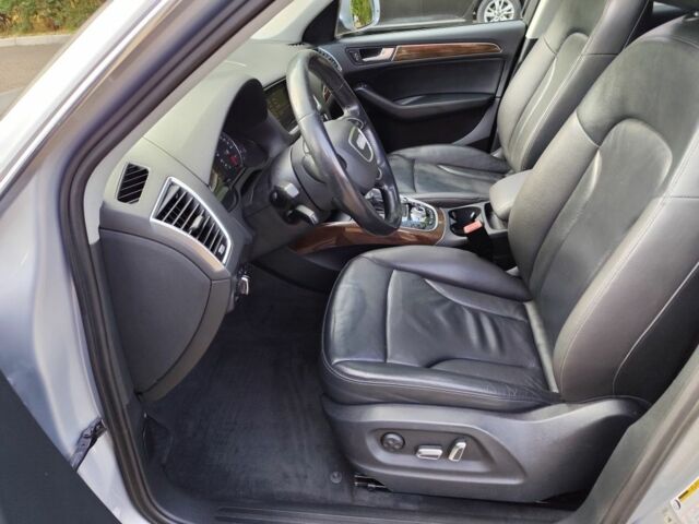 Серый Ауди Ку 5, объемом двигателя 2 л и пробегом 152 тыс. км за 13900 $, фото 7 на Automoto.ua