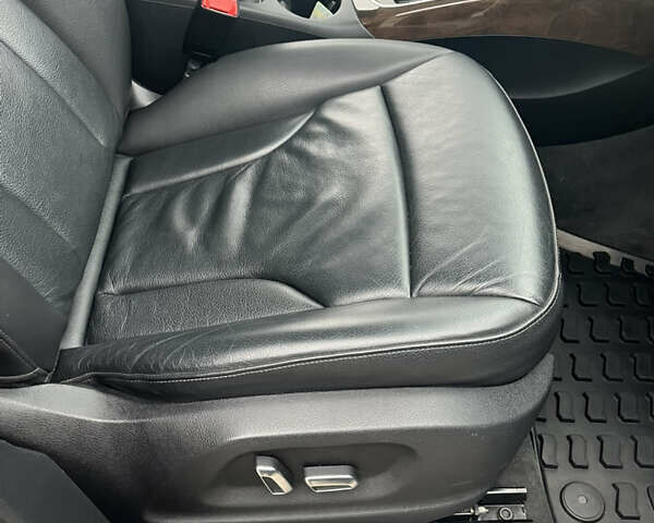 Серый Ауди Ку 5, объемом двигателя 1.98 л и пробегом 183 тыс. км за 14500 $, фото 2 на Automoto.ua