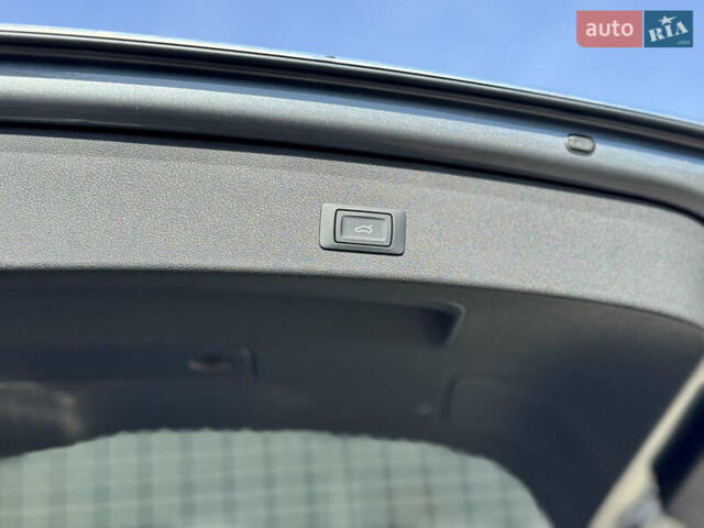 Серый Ауди Ку 5, объемом двигателя 2 л и пробегом 225 тыс. км за 14600 $, фото 25 на Automoto.ua