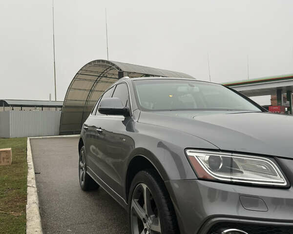 Сірий Ауді Ку 5, об'ємом двигуна 3 л та пробігом 240 тис. км за 15000 $, фото 2 на Automoto.ua