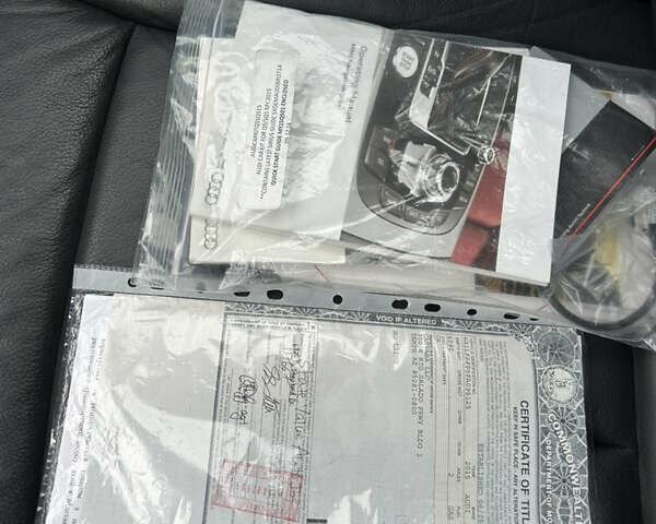 Сірий Ауді Ку 5, об'ємом двигуна 2 л та пробігом 220 тис. км за 15000 $, фото 117 на Automoto.ua