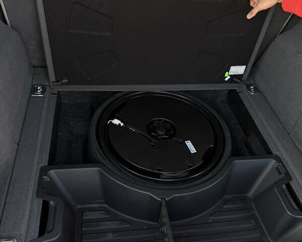 Серый Ауди Ку 5, объемом двигателя 2 л и пробегом 269 тыс. км за 16500 $, фото 15 на Automoto.ua