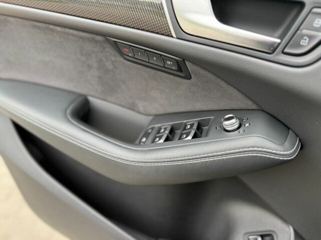 Серый Ауди Ку 5, объемом двигателя 3 л и пробегом 271 тыс. км за 27500 $, фото 13 на Automoto.ua