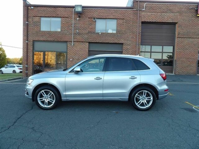 Серый Ауди Ку 5, объемом двигателя 3 л и пробегом 70 тыс. км за 11500 $, фото 3 на Automoto.ua