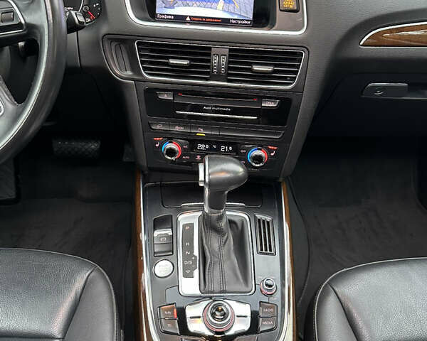 Серый Ауди Ку 5, объемом двигателя 2 л и пробегом 214 тыс. км за 15700 $, фото 21 на Automoto.ua