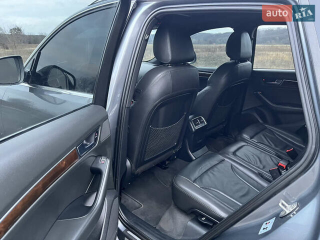 Серый Ауди Ку 5, объемом двигателя 2 л и пробегом 180 тыс. км за 16000 $, фото 12 на Automoto.ua