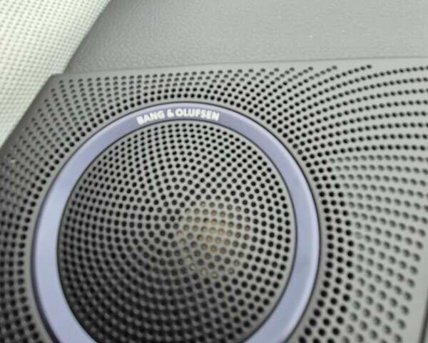 Серый Ауди Ку 5, объемом двигателя 1.98 л и пробегом 126 тыс. км за 17700 $, фото 13 на Automoto.ua