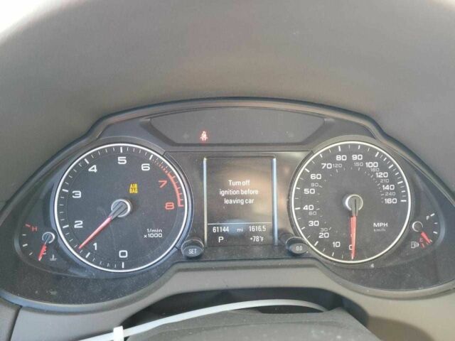 Серый Ауди Ку 5, объемом двигателя 2 л и пробегом 61 тыс. км за 2500 $, фото 8 на Automoto.ua