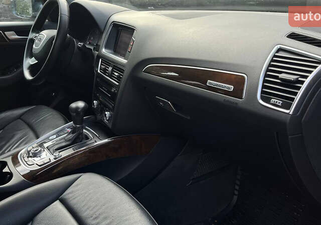 Серый Ауди Ку 5, объемом двигателя 1.98 л и пробегом 120 тыс. км за 14999 $, фото 29 на Automoto.ua