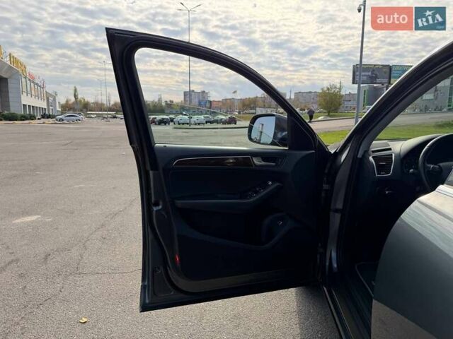 Ауді Ку 5 2015 у Кривому Розі на Automoto.ua Сірий Ауді Ку 5, об'ємом двигуна 1.98 л та пробігом 116 тис. км за 15000 $, фото 33 на Automoto.ua