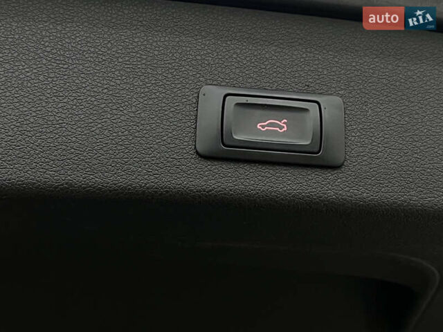 Серый Ауди Ку 5, объемом двигателя 2 л и пробегом 214 тыс. км за 15500 $, фото 46 на Automoto.ua