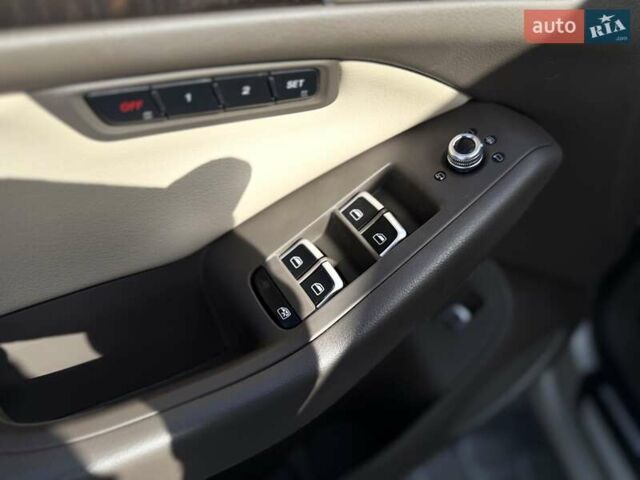 Сірий Ауді Ку 5, об'ємом двигуна 1.98 л та пробігом 212 тис. км за 13700 $, фото 27 на Automoto.ua