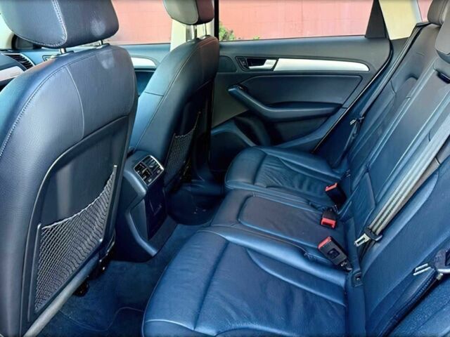 Серый Ауди Ку 5, объемом двигателя 3 л и пробегом 75 тыс. км за 16500 $, фото 10 на Automoto.ua