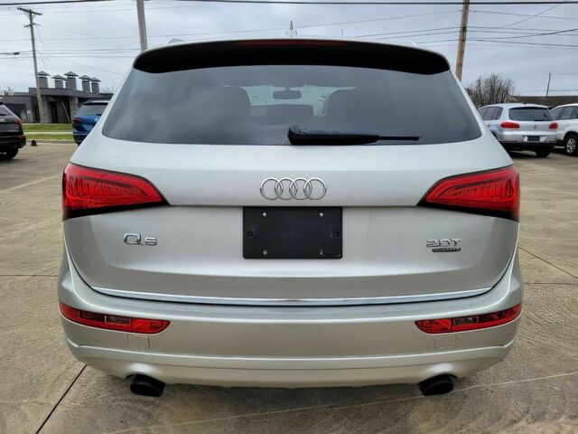 Сірий Ауді Ку 5, об'ємом двигуна 2 л та пробігом 71 тис. км за 5100 $, фото 5 на Automoto.ua