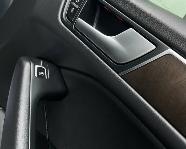 Серый Ауди Ку 5, объемом двигателя 2.97 л и пробегом 211 тыс. км за 19500 $, фото 84 на Automoto.ua