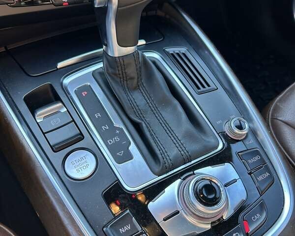 Сірий Ауді Ку 5, об'ємом двигуна 2 л та пробігом 173 тис. км за 17300 $, фото 22 на Automoto.ua