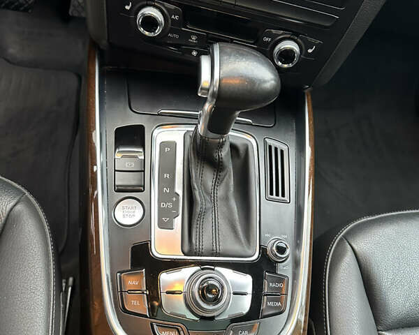 Серый Ауди Ку 5, объемом двигателя 2 л и пробегом 214 тыс. км за 15700 $, фото 15 на Automoto.ua