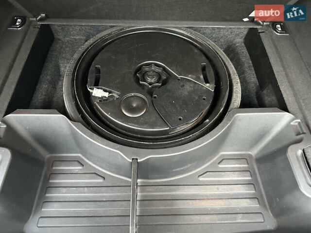 Серый Ауди Ку 5, объемом двигателя 2 л и пробегом 213 тыс. км за 14999 $, фото 45 на Automoto.ua