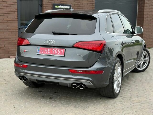 Серый Ауди Ку 5, объемом двигателя 3 л и пробегом 271 тыс. км за 27500 $, фото 2 на Automoto.ua