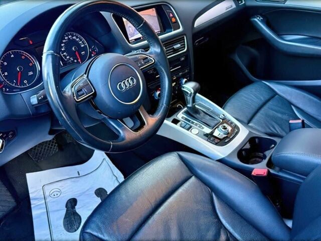 Серый Ауди Ку 5, объемом двигателя 3 л и пробегом 75 тыс. км за 16500 $, фото 6 на Automoto.ua