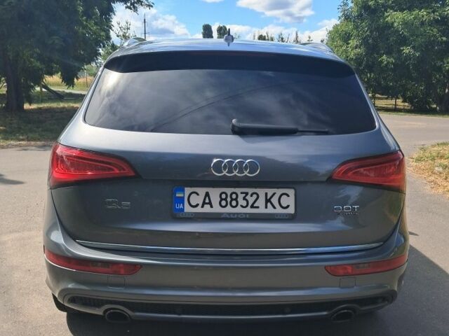 Серый Ауди Ку 5, объемом двигателя 3 л и пробегом 168 тыс. км за 18500 $, фото 4 на Automoto.ua