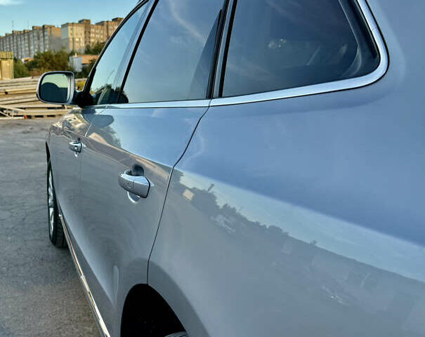 Сірий Ауді Ку 5, об'ємом двигуна 2 л та пробігом 210 тис. км за 14799 $, фото 32 на Automoto.ua