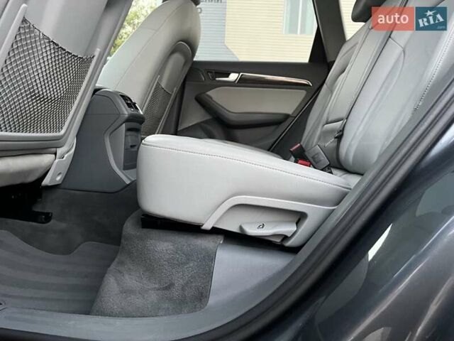 Серый Ауди Ку 5, объемом двигателя 3 л и пробегом 234 тыс. км за 17500 $, фото 37 на Automoto.ua