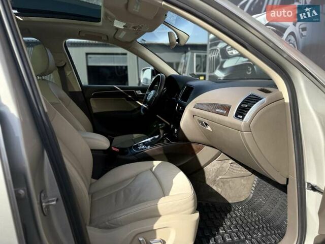 Сірий Ауді Ку 5, об'ємом двигуна 2 л та пробігом 212 тис. км за 13700 $, фото 47 на Automoto.ua