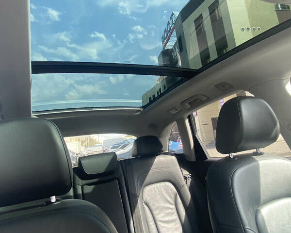 Серый Ауди Ку 5, объемом двигателя 3 л и пробегом 207 тыс. км за 21900 $, фото 3 на Automoto.ua