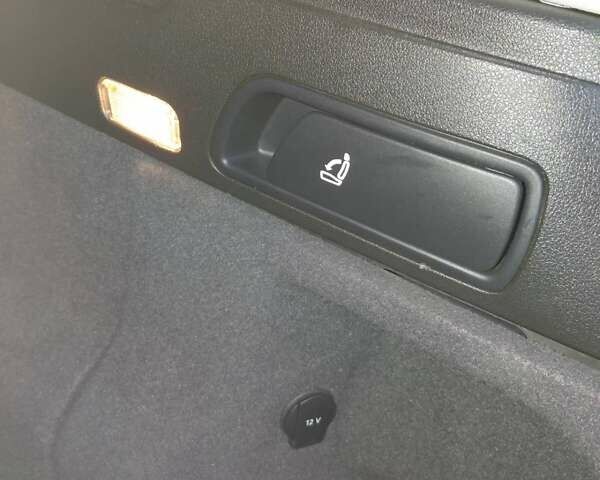 Серый Ауди Ку 5, объемом двигателя 3 л и пробегом 215 тыс. км за 16750 $, фото 47 на Automoto.ua