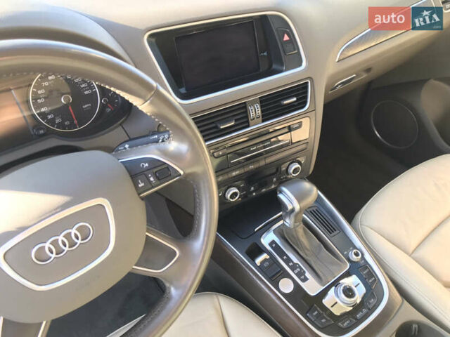 Серый Ауди Ку 5, объемом двигателя 1.98 л и пробегом 160 тыс. км за 17500 $, фото 17 на Automoto.ua