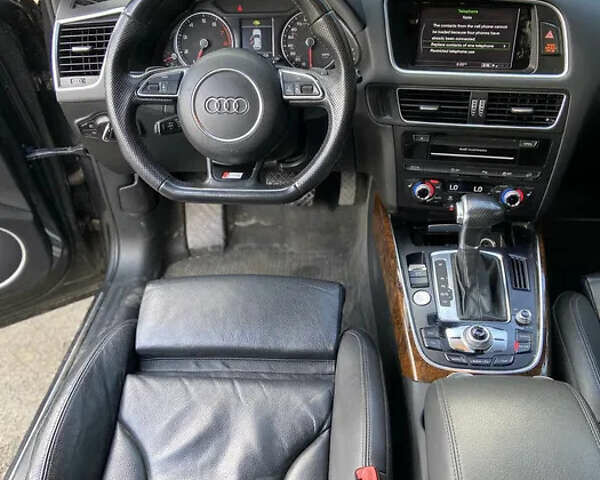 Сірий Ауді Ку 5, об'ємом двигуна 1.98 л та пробігом 222 тис. км за 13000 $, фото 5 на Automoto.ua