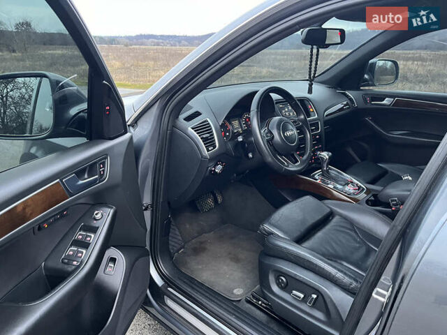 Серый Ауди Ку 5, объемом двигателя 2 л и пробегом 180 тыс. км за 16000 $, фото 8 на Automoto.ua