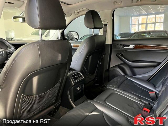 Серый Ауди Ку 5, объемом двигателя 2 л и пробегом 234 тыс. км за 14500 $, фото 6 на Automoto.ua