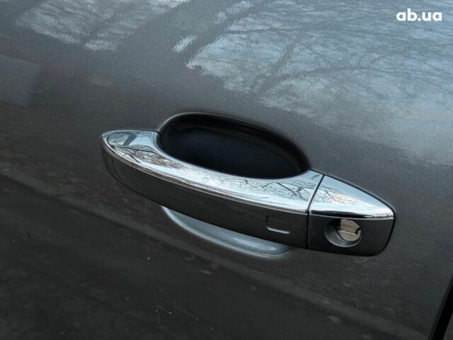 Серый Ауди Ку 5, объемом двигателя 3 л и пробегом 175 тыс. км за 15790 $, фото 9 на Automoto.ua