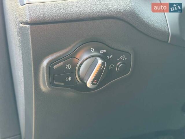 Ауді Ку 5 2015 у Кривому Розі на Automoto.ua Сірий Ауді Ку 5, об'ємом двигуна 1.98 л та пробігом 116 тис. км за 15000 $, фото 37 на Automoto.ua