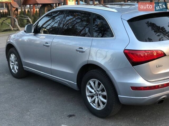 Сірий Ауді Ку 5, об'ємом двигуна 2 л та пробігом 195 тис. км за 17000 $, фото 4 на Automoto.ua