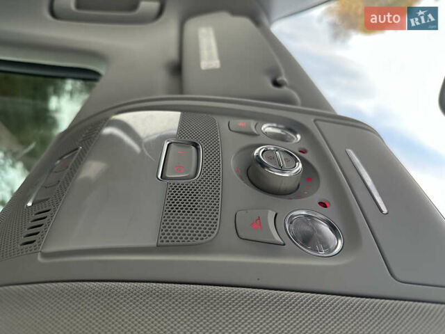 Серый Ауди Ку 5, объемом двигателя 2 л и пробегом 213 тыс. км за 14999 $, фото 40 на Automoto.ua