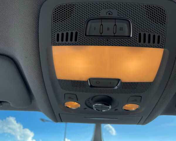 Серый Ауди Ку 5, объемом двигателя 1.98 л и пробегом 112 тыс. км за 18000 $, фото 10 на Automoto.ua