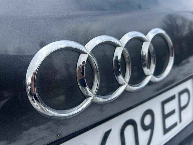 Сірий Ауді Ку 5, об'ємом двигуна 2 л та пробігом 242 тис. км за 10147 $, фото 1 на Automoto.ua