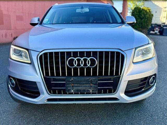 Серый Ауди Ку 5, объемом двигателя 3 л и пробегом 75 тыс. км за 16500 $, фото 1 на Automoto.ua