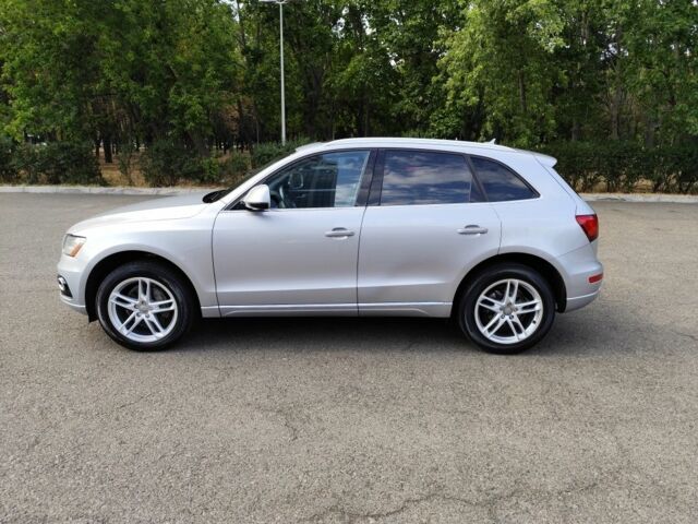 Серый Ауди Ку 5, объемом двигателя 2 л и пробегом 152 тыс. км за 13900 $, фото 1 на Automoto.ua